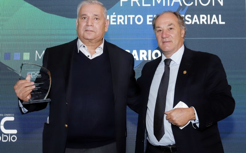 Mejor Empresario Mario Muñoz (EME BUS)